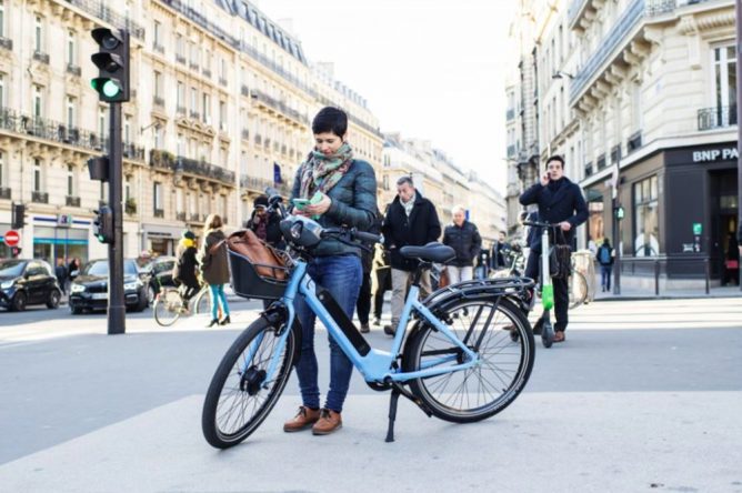 Les Services de Location de vélos électriques (VAE) à Paris en 2021