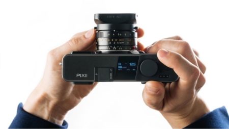 Le Pixii A2572, premier appareil photo 64 bits au monde