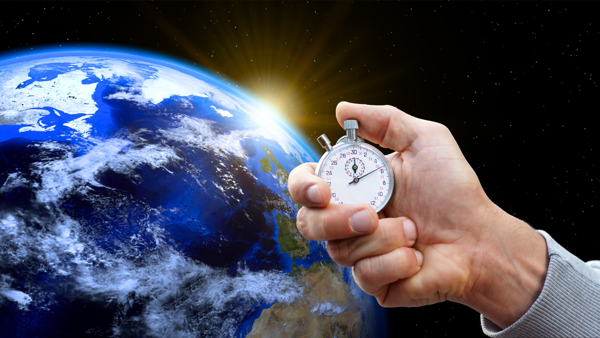 Pourquoi la Terre active le mode turbo et tourne de plus en plus vite